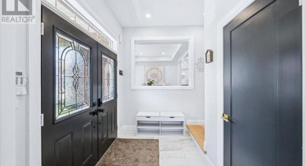Residential - Single Family Home - Vaughan, Canada - Canada