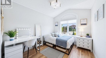 Residential - Single Family Home - Vaughan, Canada - Canada