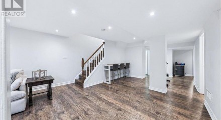 Residential - Single Family Home - Vaughan, Canada - Canada