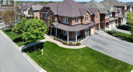 Residential - Single Family Home - Vaughan, Canada - Canada