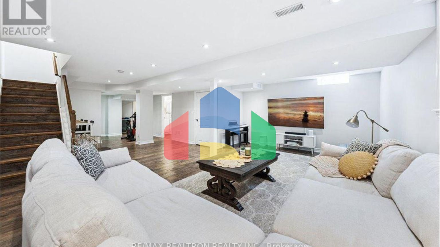 Residential - Single Family Home - Vaughan, Canada - Canada