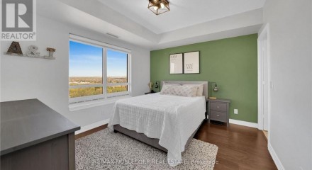 Residential - Condo/Apartment - Vaughan, Canada - Canada