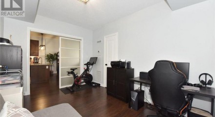 Residential - Condo/Apartment - Vaughan, Canada - Canada