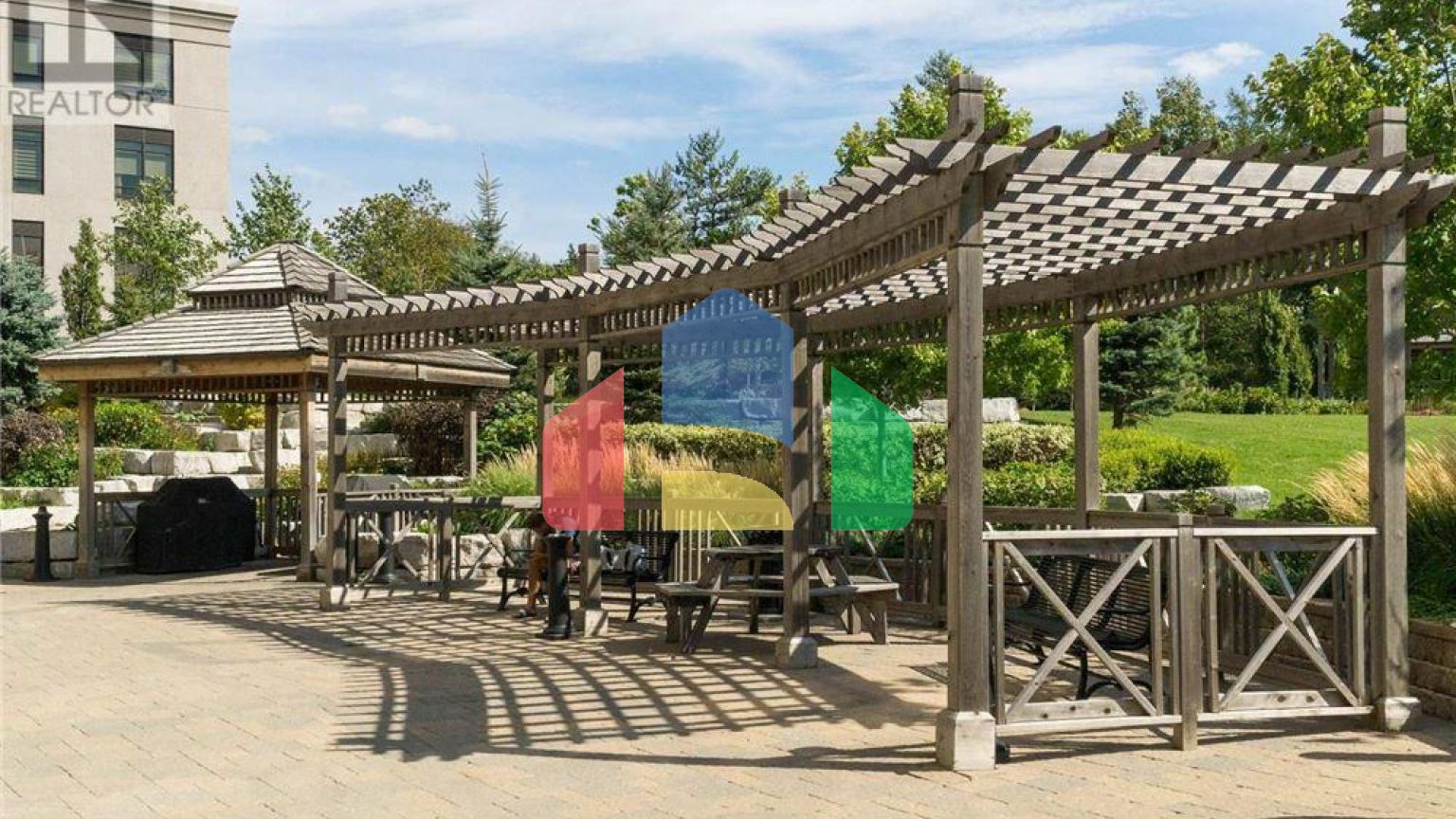 Residential - Condo/Apartment - Vaughan, Canada - Canada