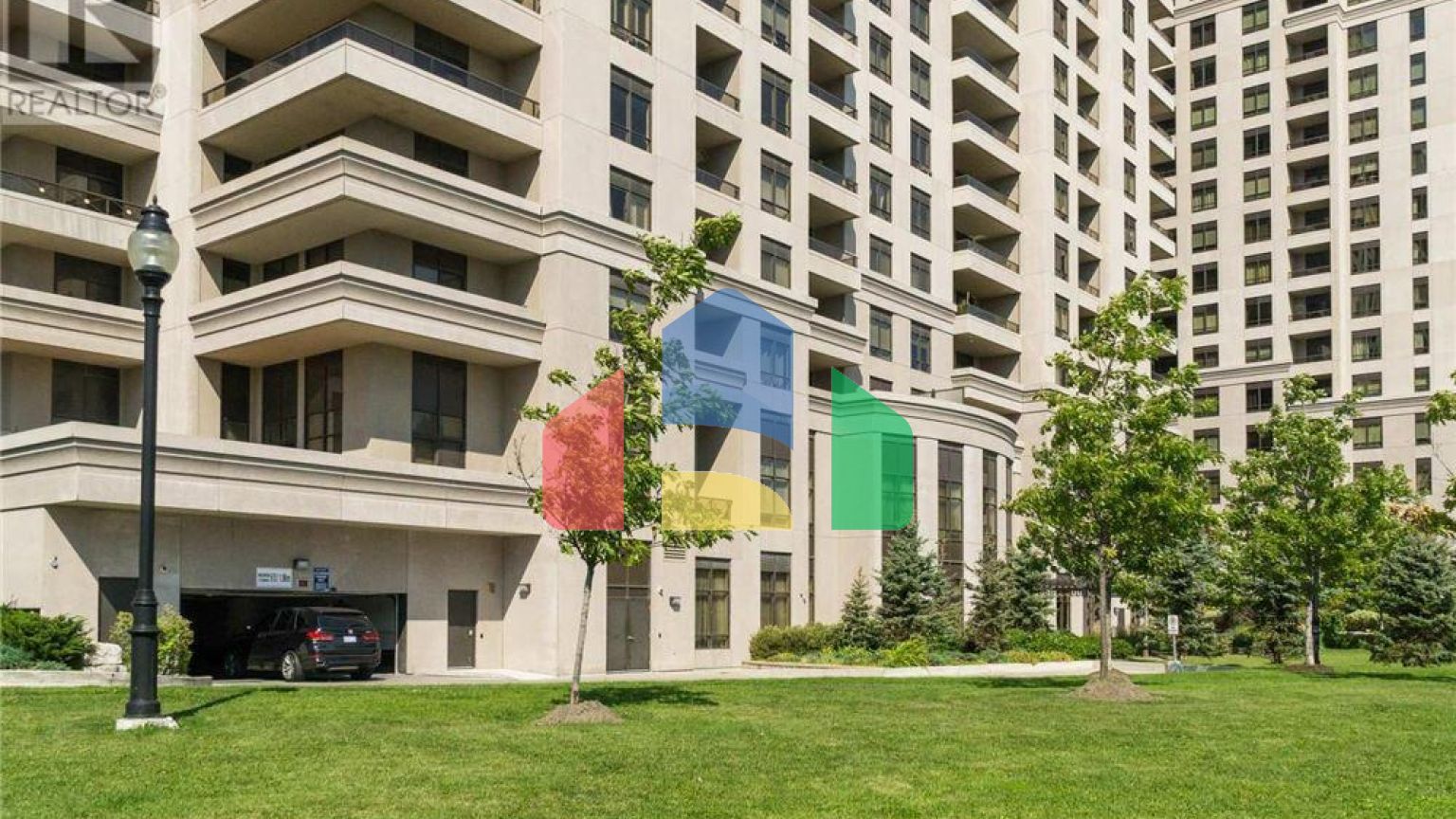 Residential - Condo/Apartment - Vaughan, Canada - Canada