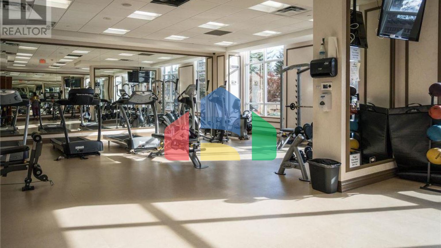 Residential - Condo/Apartment - Vaughan, Canada - Canada