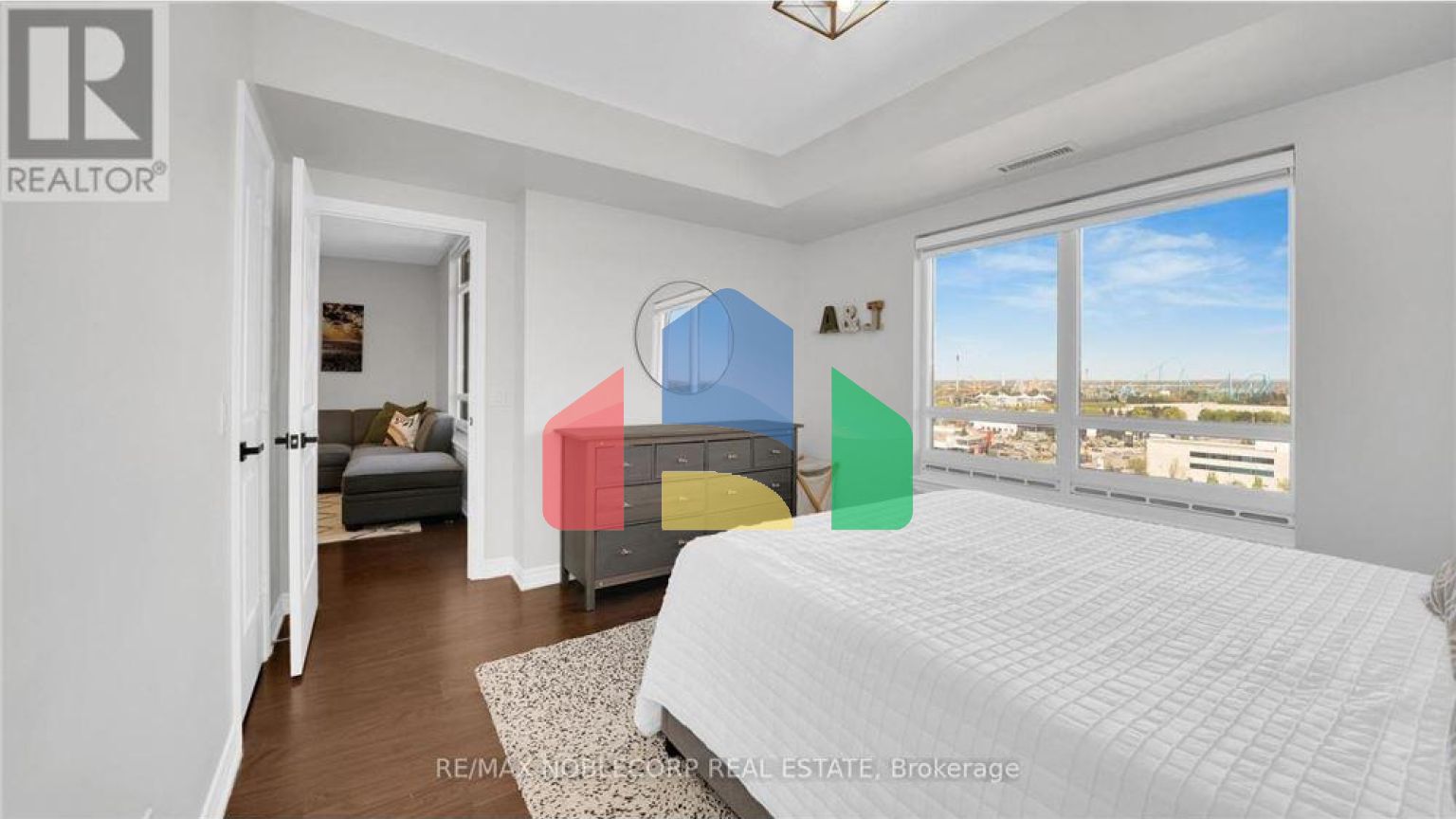 Residential - Condo/Apartment - Vaughan, Canada - Canada