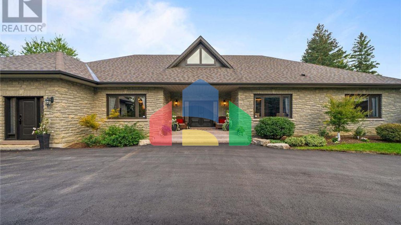 Residential - Single Family Home - Vaughan, Canada - Canada