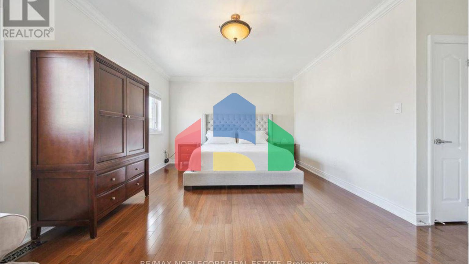 Residential - Single Family Home - Vaughan, Canada - Canada