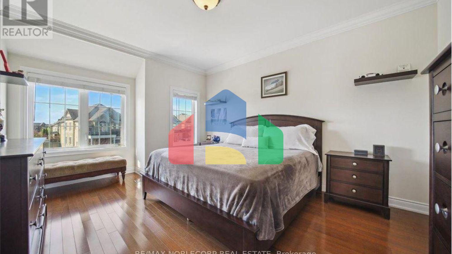 Residential - Single Family Home - Vaughan, Canada - Canada