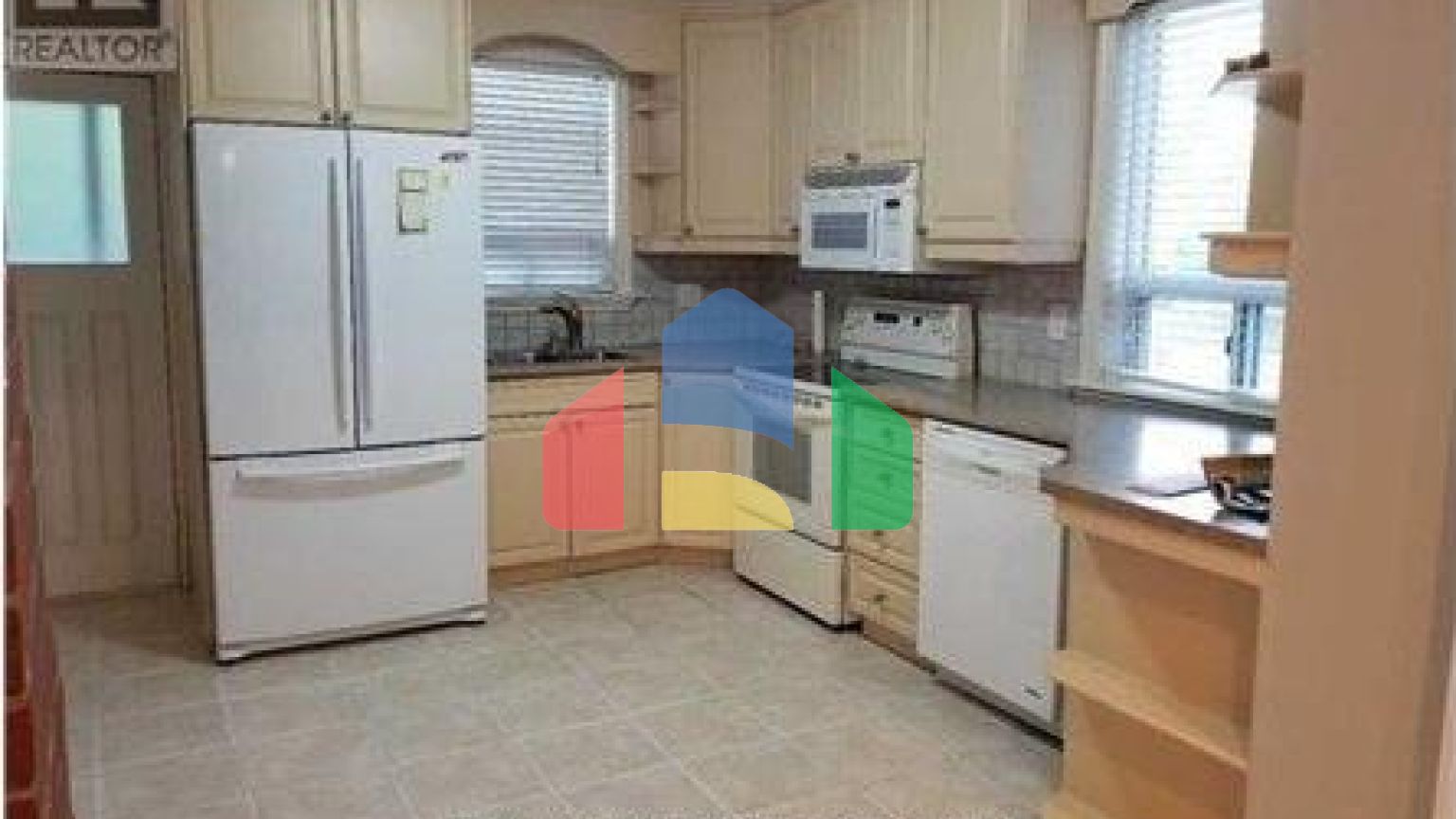 Residential - Single Family Home - Vaughan, Canada - Canada