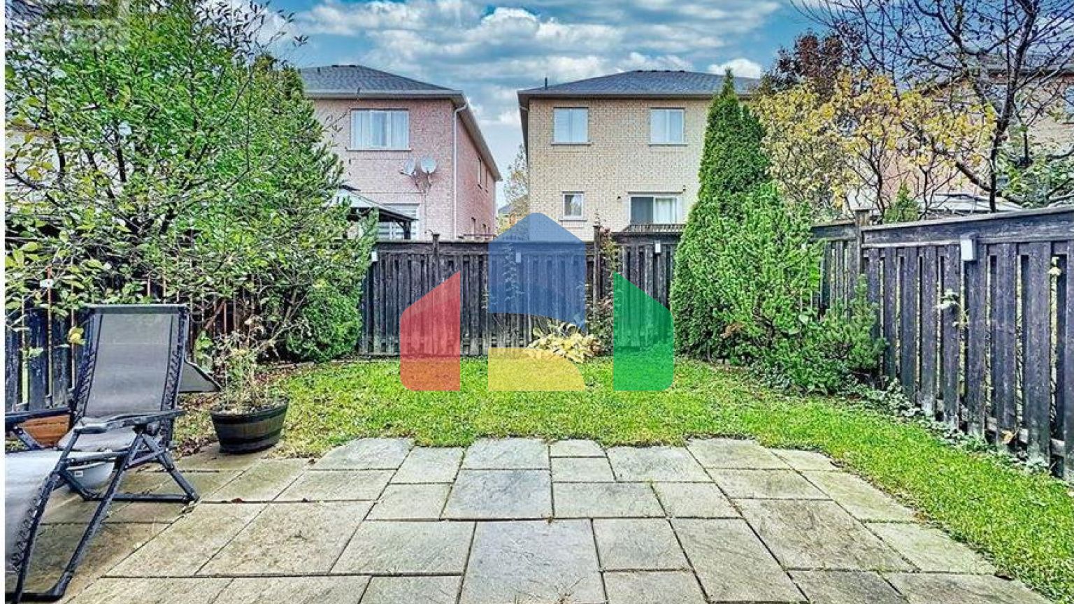 Residential - Single Family Home - Vaughan, Canada - Canada