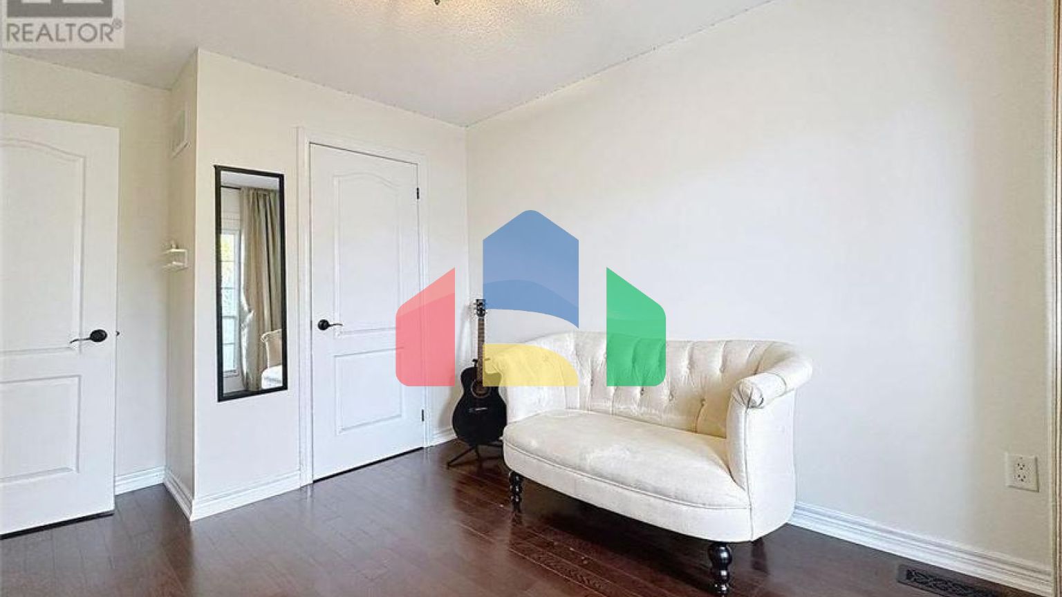 Residential - Single Family Home - Vaughan, Canada - Canada