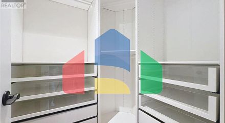 Residential - Single Family Home - Vaughan, Canada - Canada