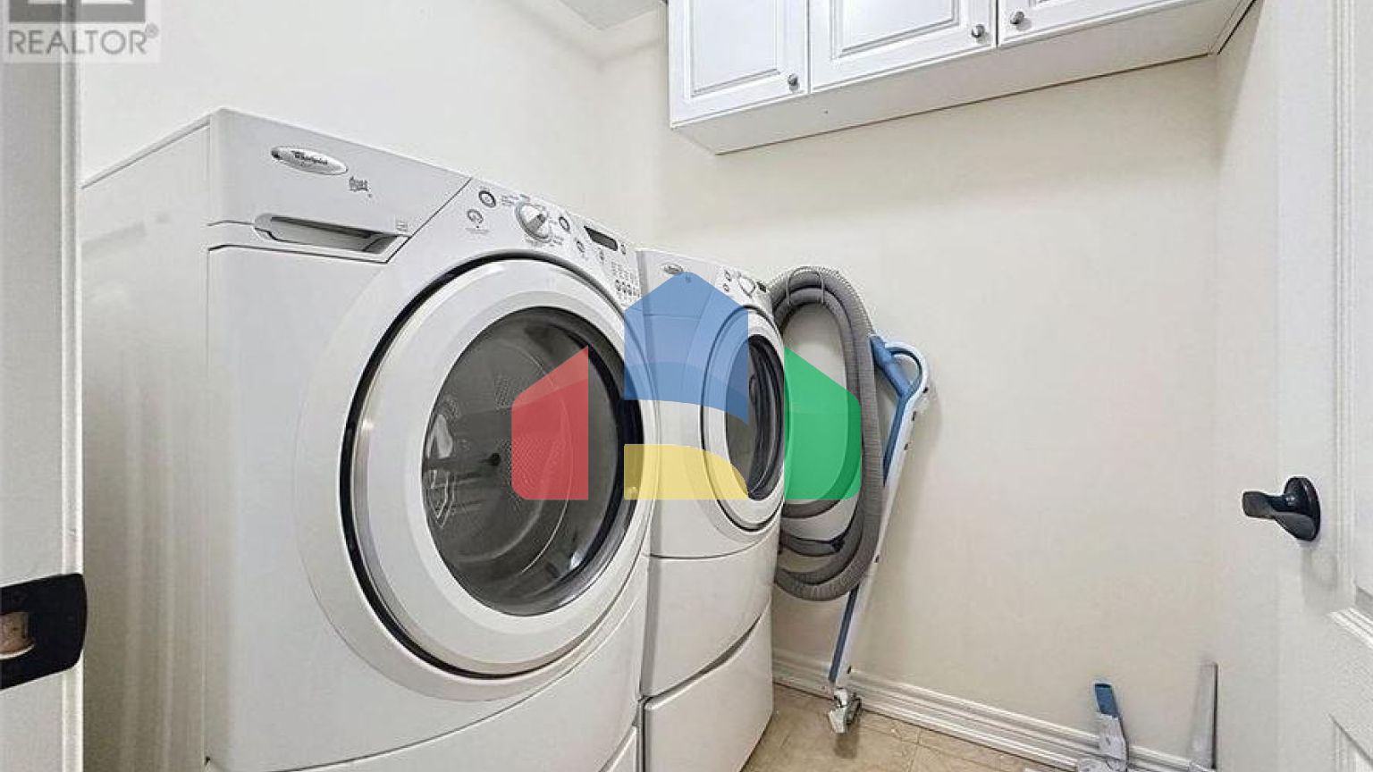 Residential - Single Family Home - Vaughan, Canada - Canada