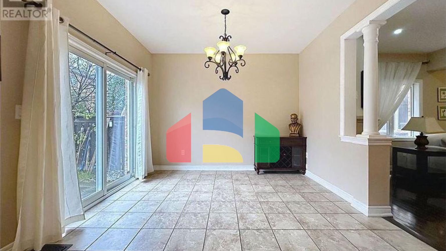 Residential - Single Family Home - Vaughan, Canada - Canada