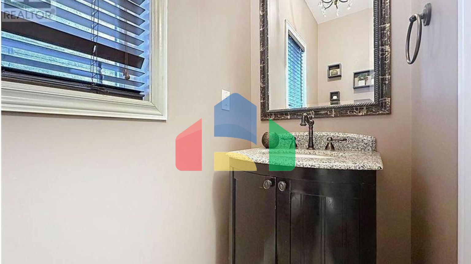 Residential - Single Family Home - Vaughan, Canada - Canada