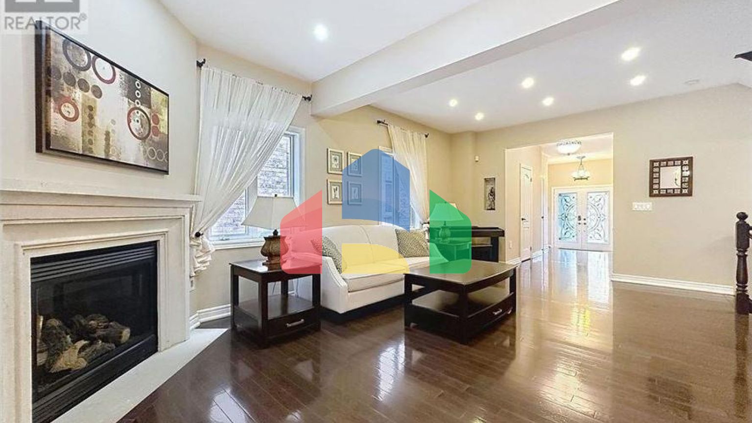 Residential - Single Family Home - Vaughan, Canada - Canada