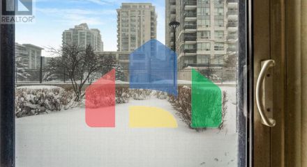 Residential - Condo/Apartment - Vaughan, Canada - Canada