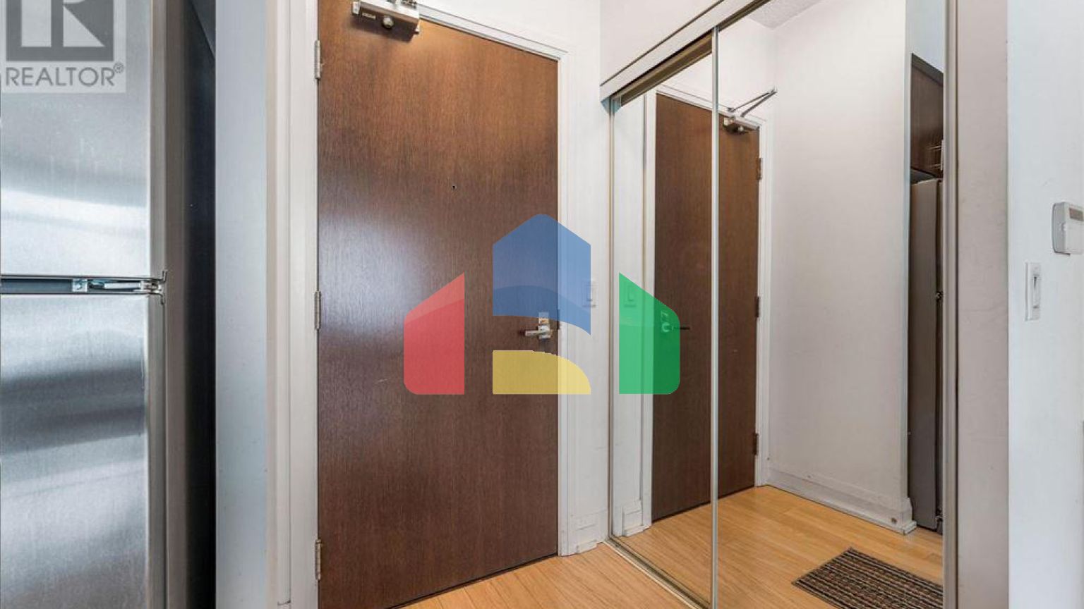 Residential - Condo/Apartment - Vaughan, Canada - Canada