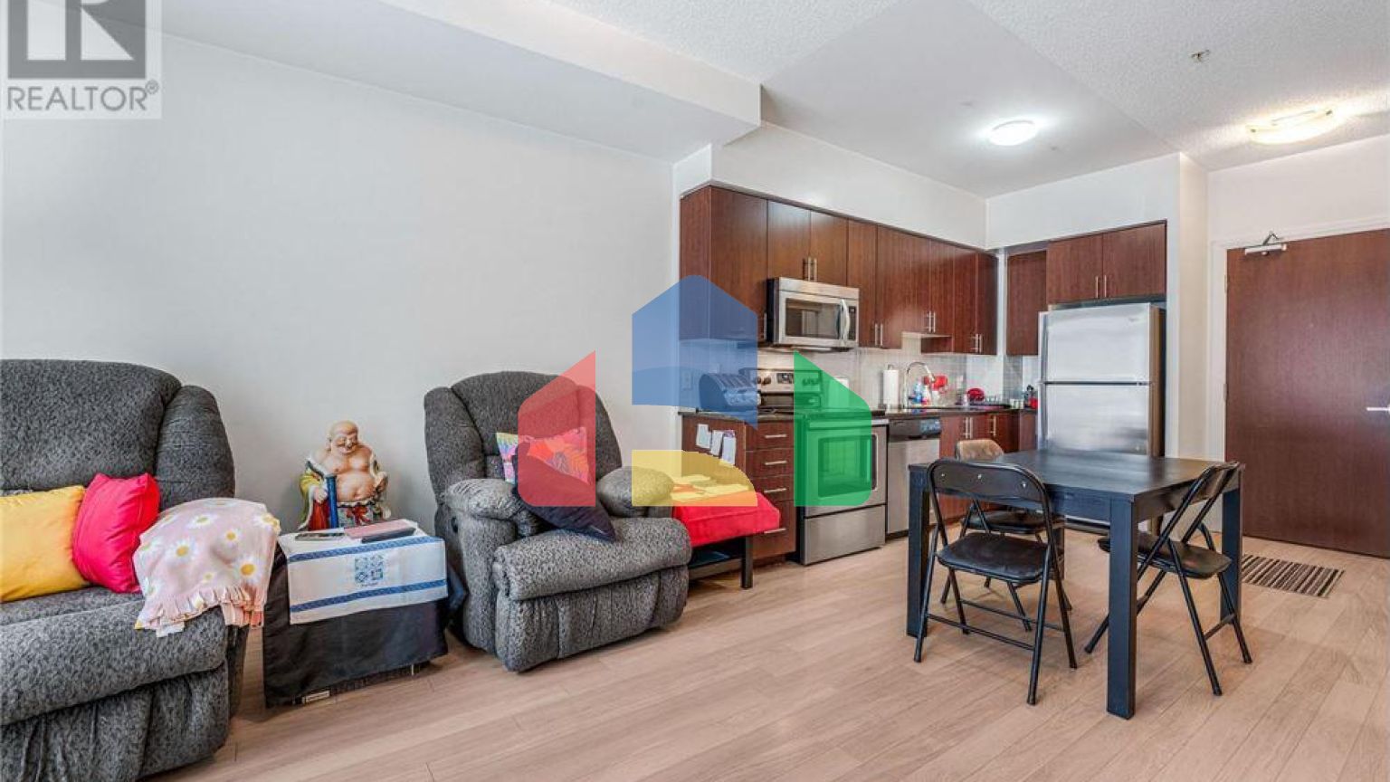 Residential - Condo/Apartment - Vaughan, Canada - Canada