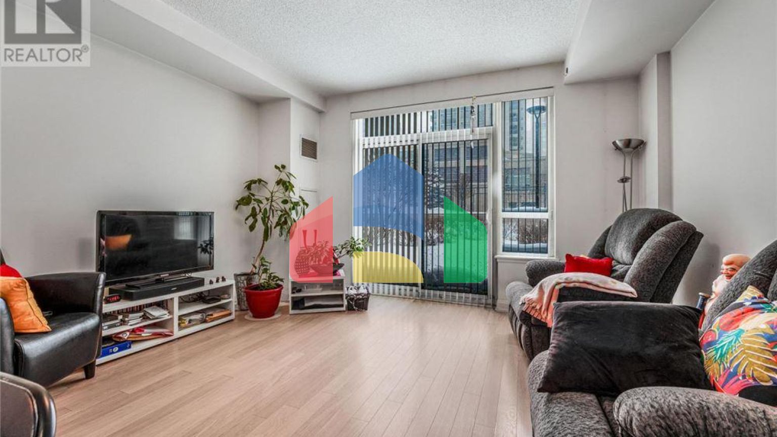 Residential - Condo/Apartment - Vaughan, Canada - Canada