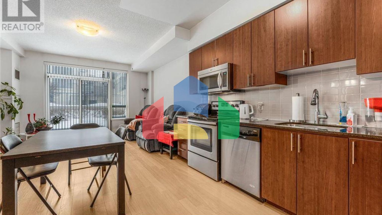 Residential - Condo/Apartment - Vaughan, Canada - Canada