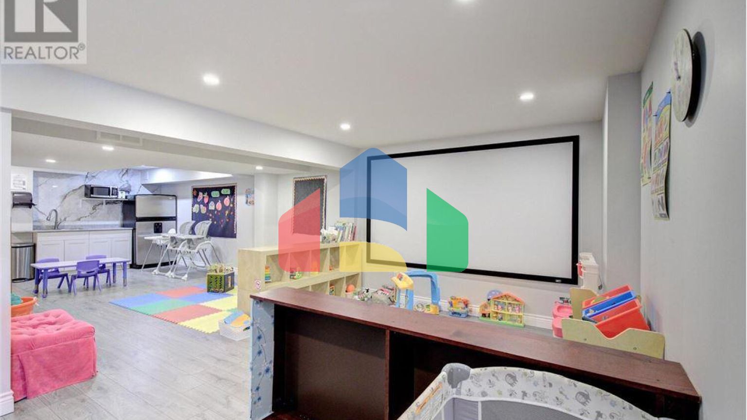 Residential - Single Family Home - Vaughan, Canada - Canada