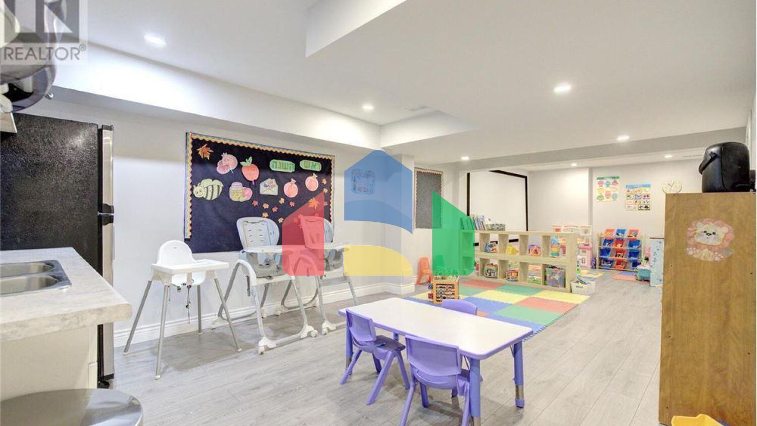 Residential - Single Family Home - Vaughan, Canada - Canada