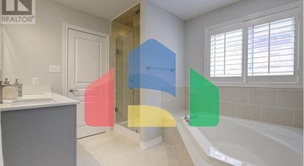 Residential - Single Family Home - Vaughan, Canada - Canada