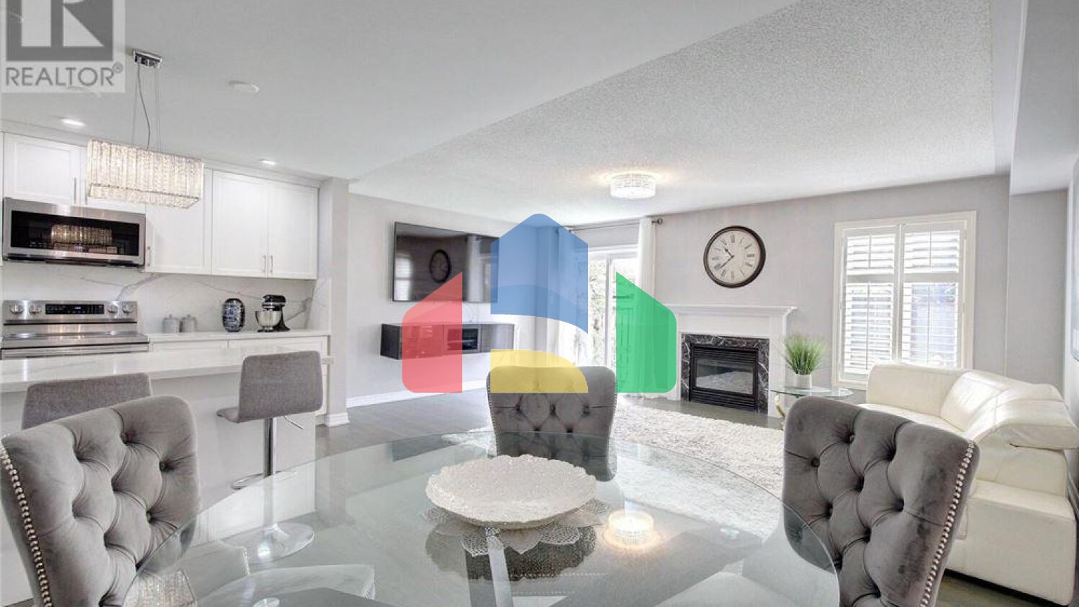 Residential - Single Family Home - Vaughan, Canada - Canada