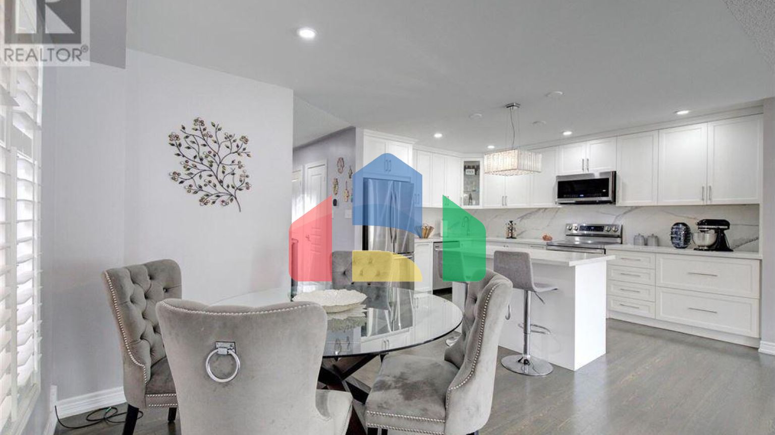 Residential - Single Family Home - Vaughan, Canada - Canada