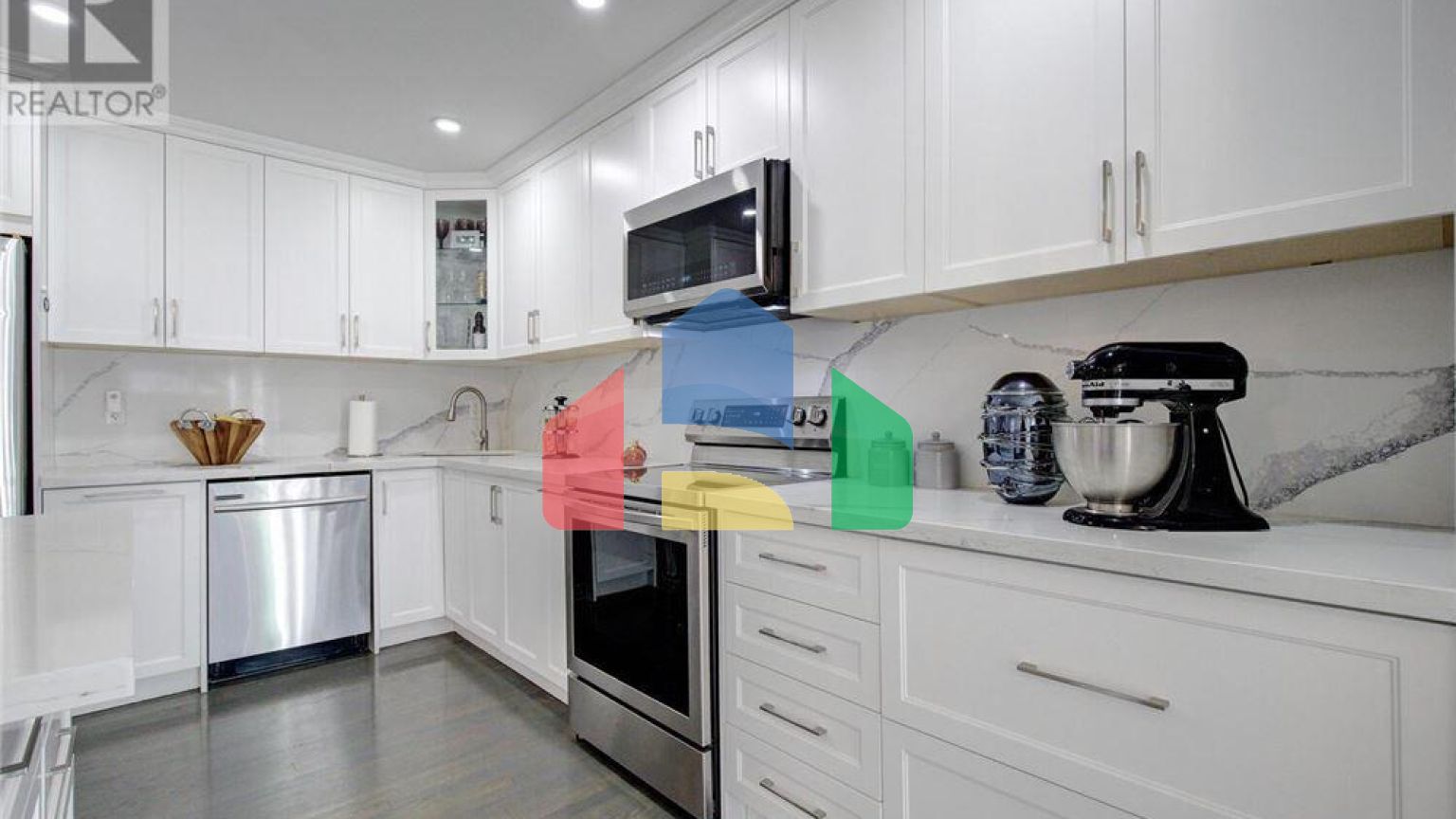 Residential - Single Family Home - Vaughan, Canada - Canada