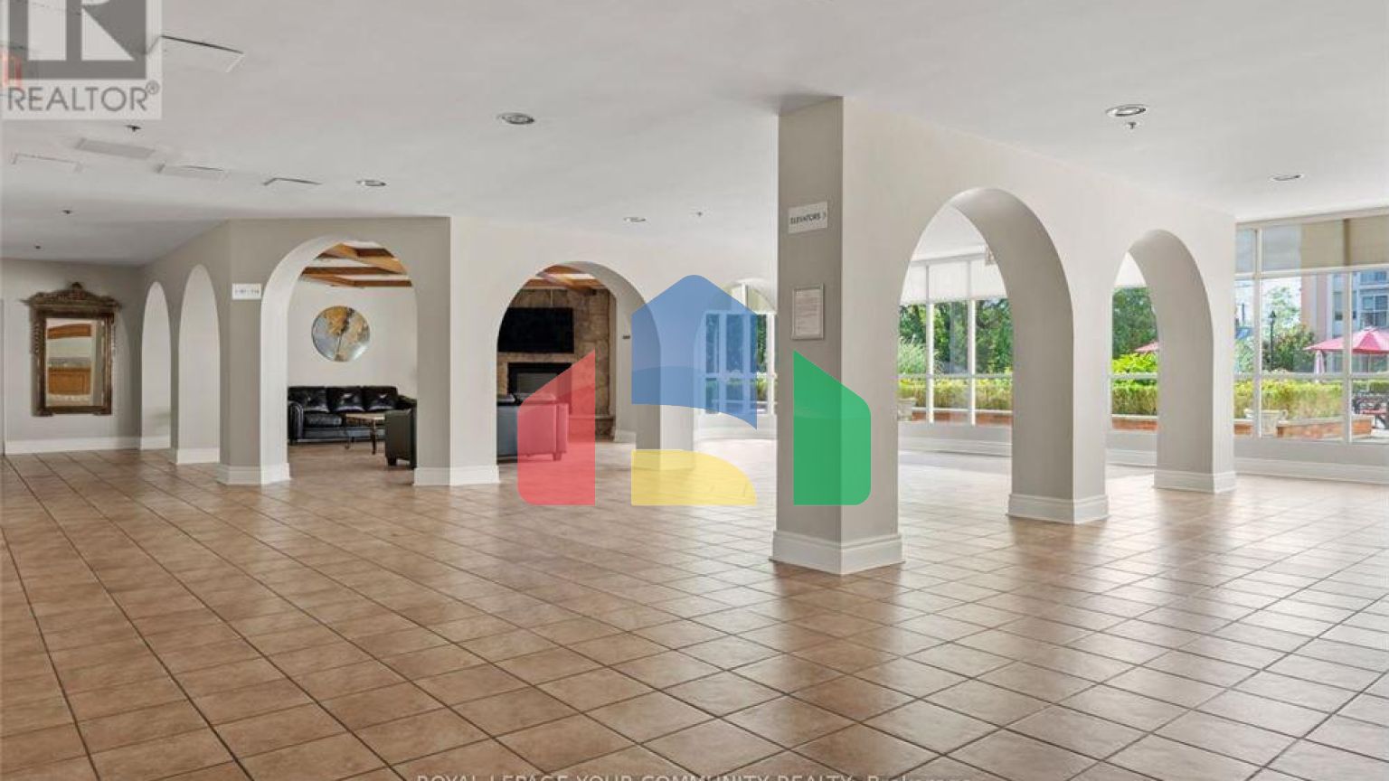 Residential - Condo/Apartment - Vaughan, Canada - Canada