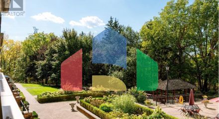 Residential - Condo/Apartment - Vaughan, Canada - Canada