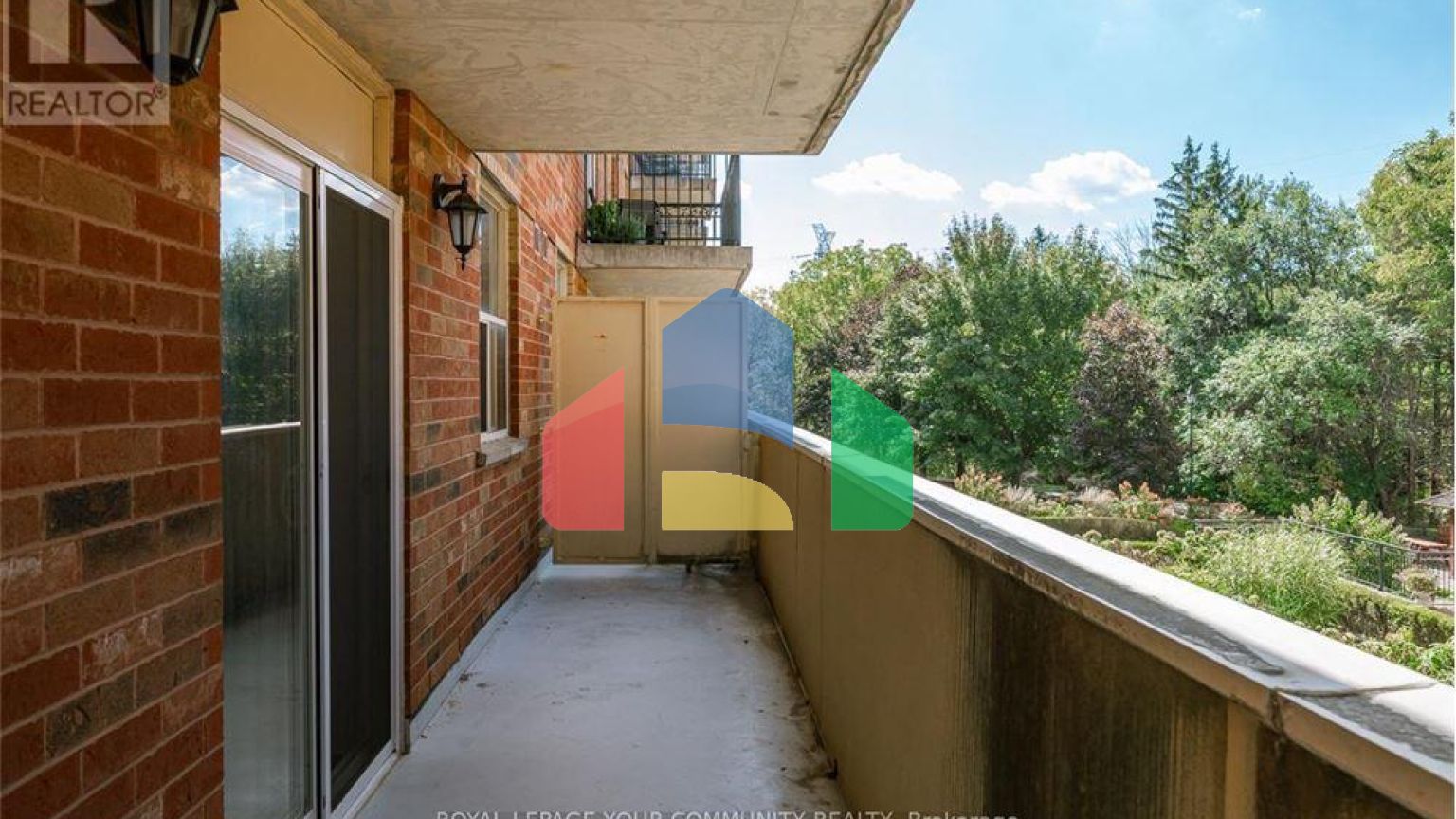 Residential - Condo/Apartment - Vaughan, Canada - Canada