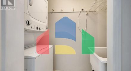 Residential - Condo/Apartment - Vaughan, Canada - Canada