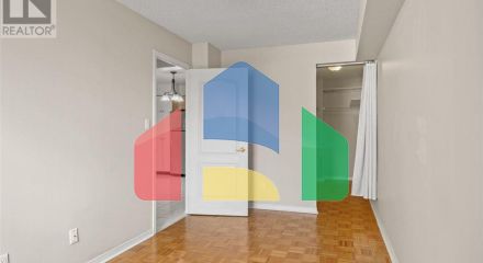 Residential - Condo/Apartment - Vaughan, Canada - Canada