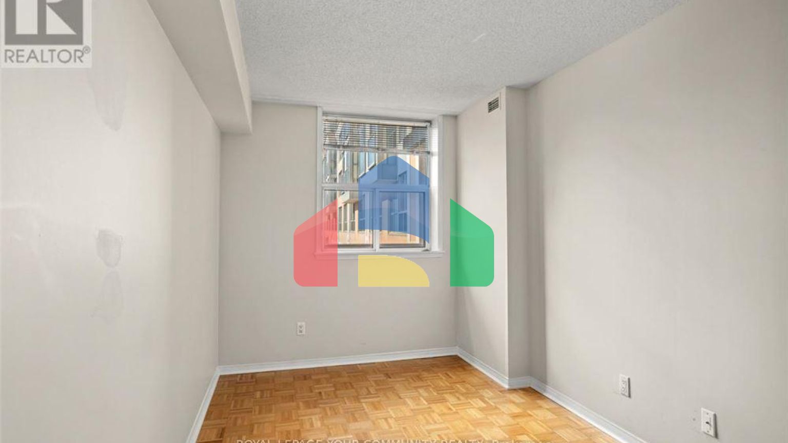 Residential - Condo/Apartment - Vaughan, Canada - Canada