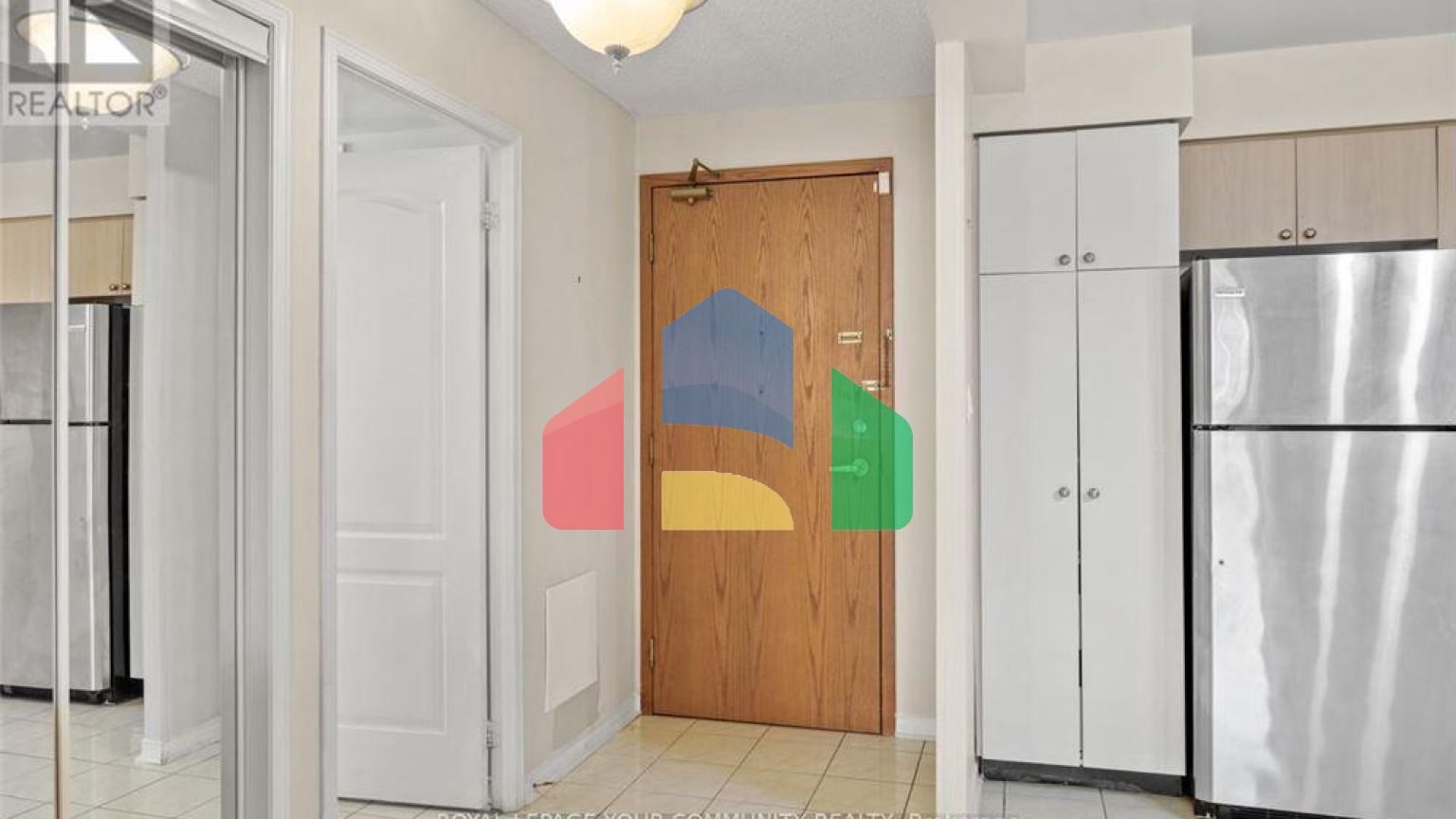 Residential - Condo/Apartment - Vaughan, Canada - Canada