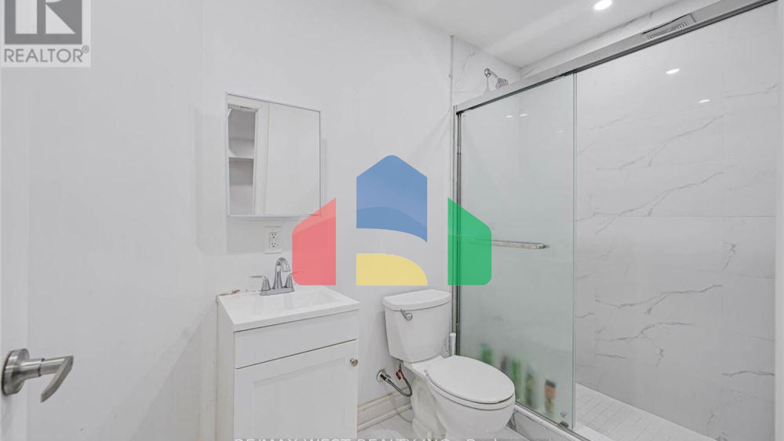 Residential - Single Family Home - Vaughan, Canada - Canada