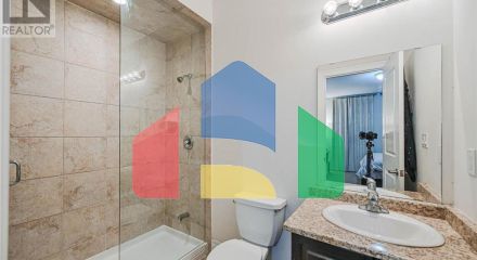 Residential - Single Family Home - Vaughan, Canada - Canada