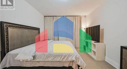 Residential - Single Family Home - Vaughan, Canada - Canada