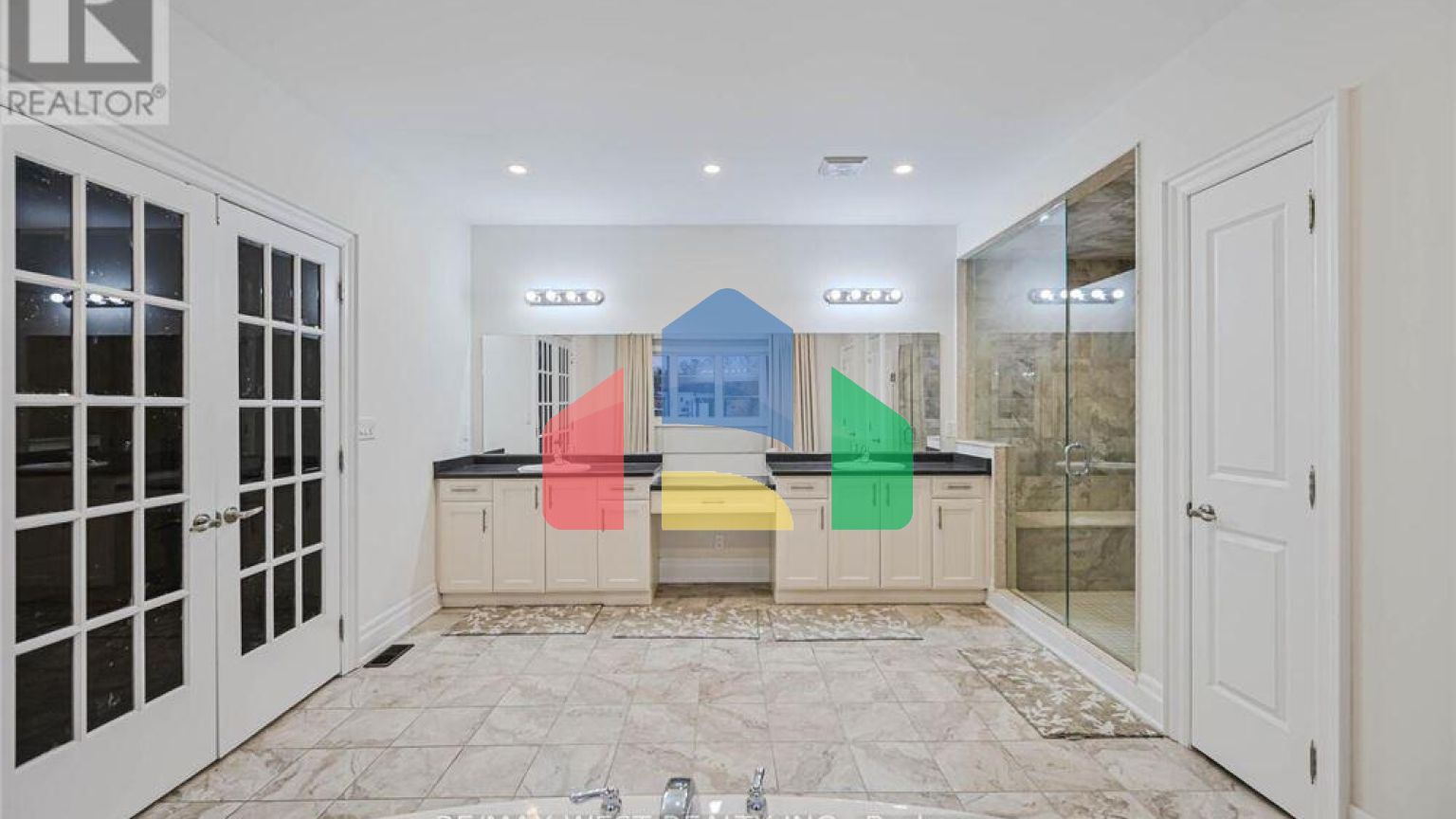 Residential - Single Family Home - Vaughan, Canada - Canada