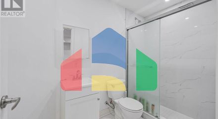 Residential - Single Family Home - Vaughan, Canada - Canada