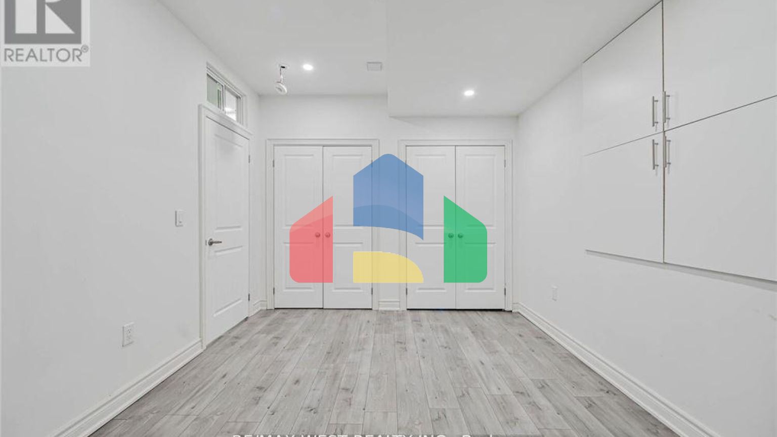 Residential - Single Family Home - Vaughan, Canada - Canada