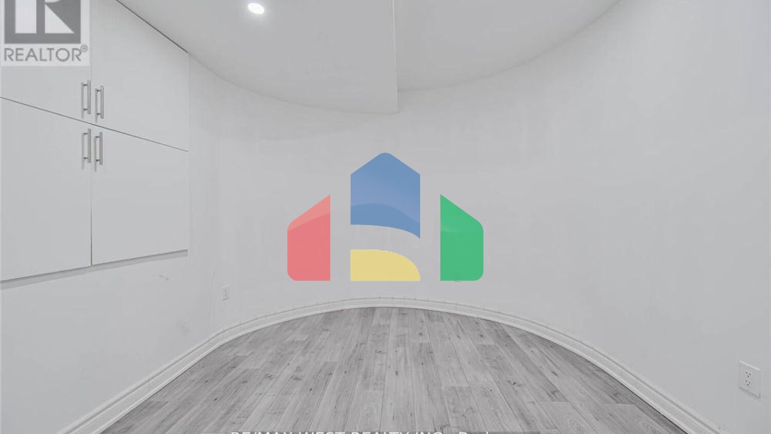 Residential - Single Family Home - Vaughan, Canada - Canada