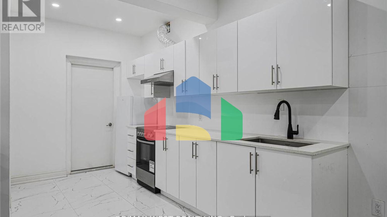 Residential - Single Family Home - Vaughan, Canada - Canada