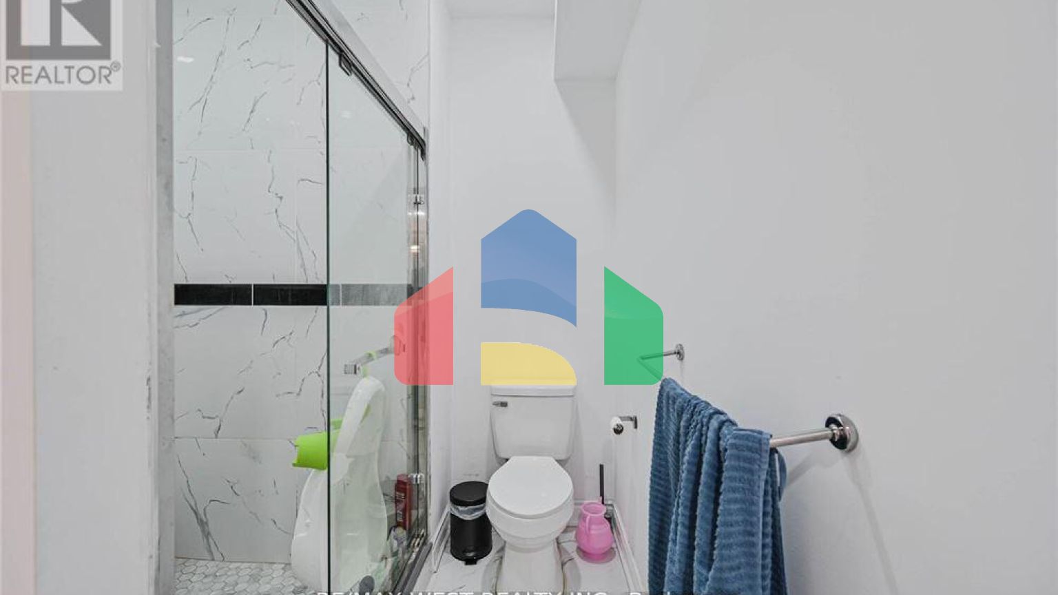 Residential - Single Family Home - Vaughan, Canada - Canada