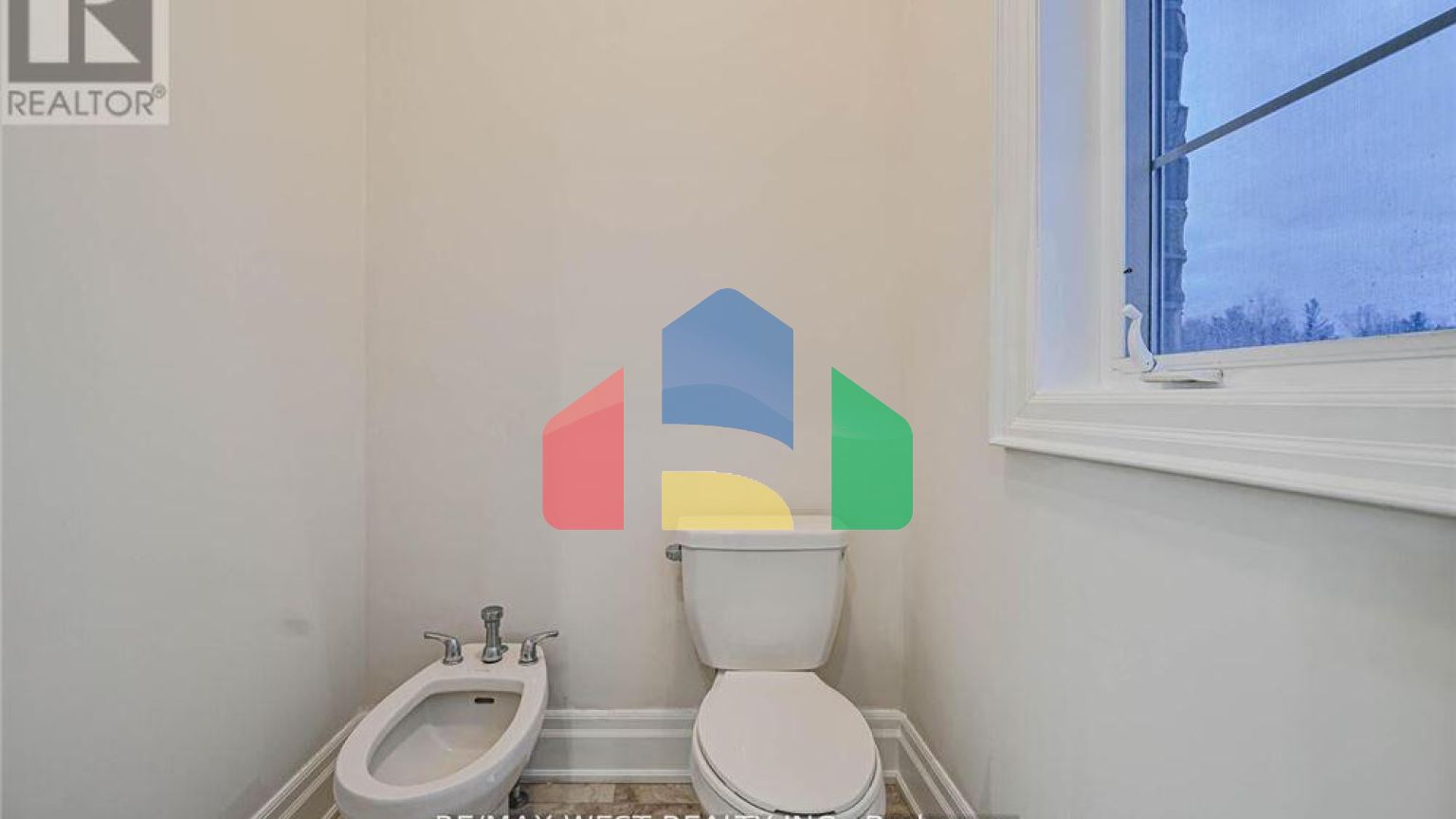 Residential - Single Family Home - Vaughan, Canada - Canada